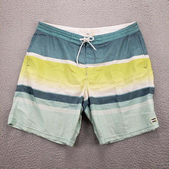 Billabong Shorts Mens 36 Green Multicolor Swim Draw String Logo Outdoors Pockets - Picture 1 of 14
